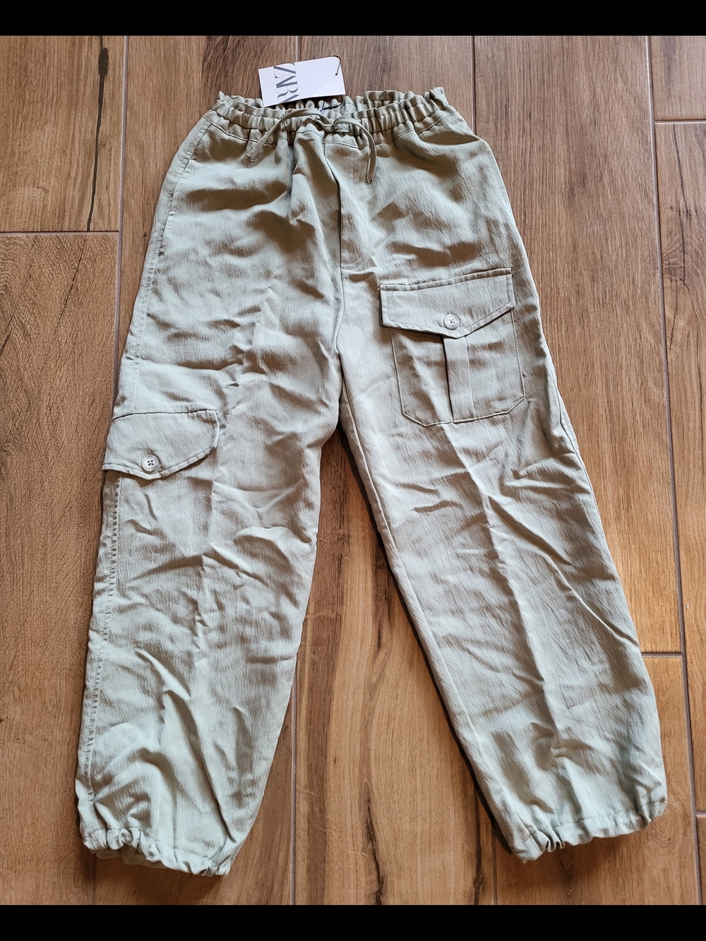 Zara Girl's Cargo Pants in Light Khaki